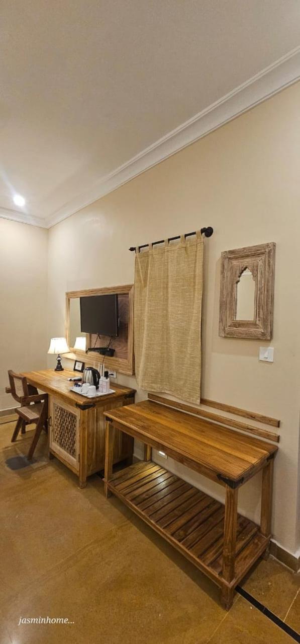 Hotel Jasmin Home Jaisalmer Exteriör bild